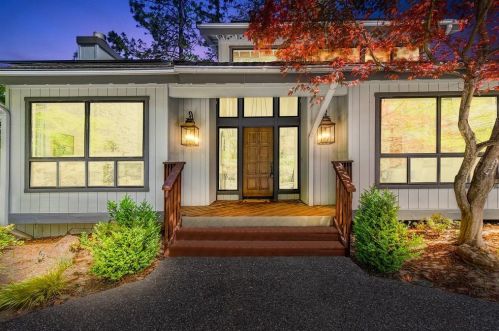 18065 Alexandra Way, Grass Valley CA  95949-7356 exterior