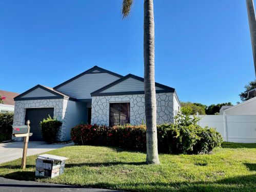 4 Cardiff Way, Boynton Beach, FL 33426-7606