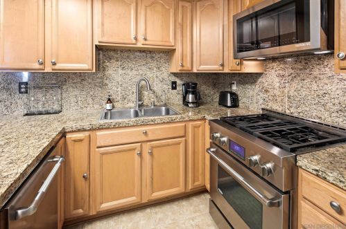 4485 Alabama St, San Diego, CA 92116-4104