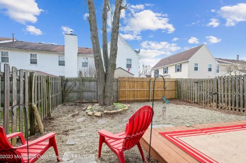 12 Dutch Ln, Hazlet NJ  07730-1728 exterior