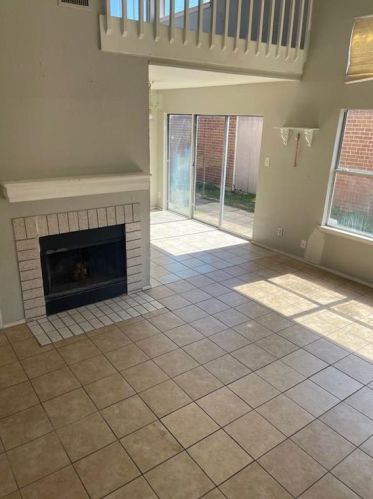 6746 Poppy Dr, Fort Worth, TX 76137-1878