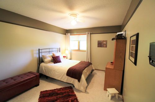 1316 16th St, Willmar MN  56201-2854 exterior