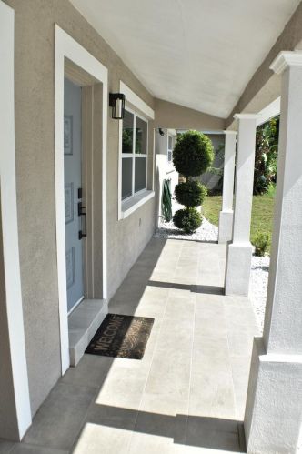 5220 59th Way, Saint Petersburg, FL 33709-3427