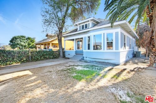 1135 5th St, San Bernardino, CA 92411-2701