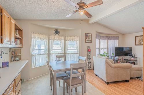 32389 Valley View Ave, Lake Elsinore CA  92530-0518 exterior