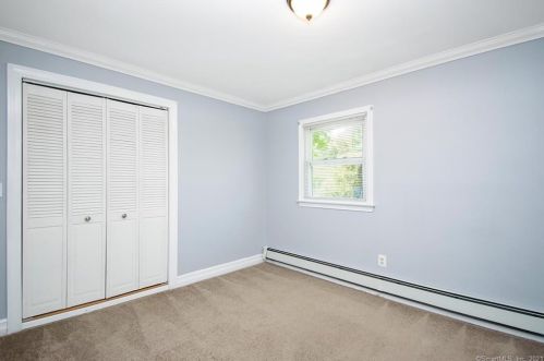 41 Talcott Rd, Glastonbury CT  06033-2918 exterior