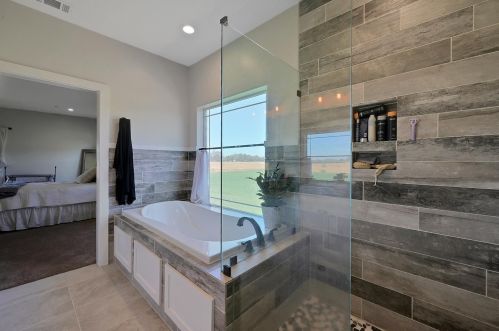 301 Sunnybrook Ln, Oroville CA  95965-8101 exterior