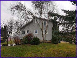 341 Ardmore Ave, Ripon WI  54971-1701 exterior