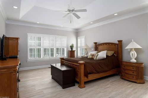 2 Bluff Ridge Ct, Greensboro NC  27455-2298 exterior