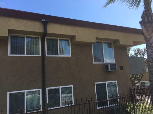 1661 Bayview Heights Dr, San Diego CA  92105-5807 exterior