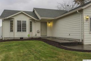 4812 Chameleon Ct, Salem, OR 97305-3699