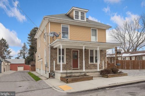 508 Locust St, Hanover, PA 17331-2713