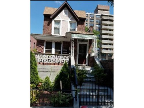 1364 Stratford Ave, Bronx, NY 10472-1604