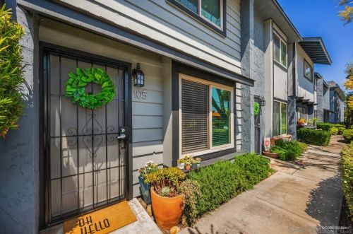 8150 Lemon Ave, La Mesa, CA 91941-6452