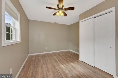 62 Delaware Ave, Erial NJ 08081-1223 exterior