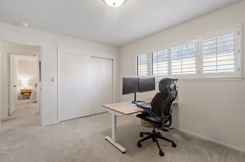 1999 Edgehill Ct, San Leandro CA  94577-6302 exterior