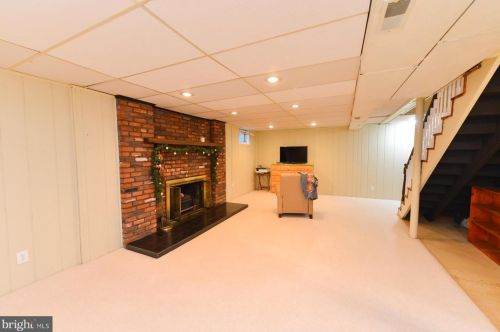 12 Marion Ave, Wenonah NJ  08090-2040 exterior