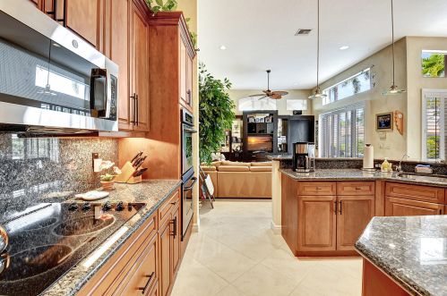 9553 New Waterford Cv, Delray Beach FL  33446-9749 exterior