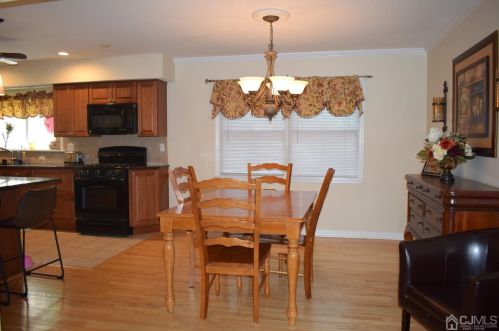 13 Surrey Ln, East Brunswick, NJ 08816-3427
