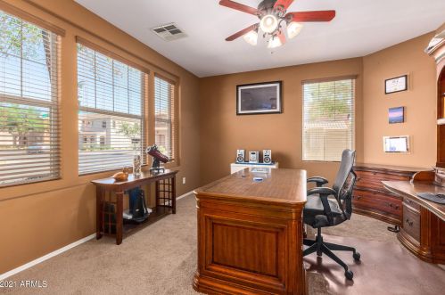 1958 Sunnyvale Ave, Gilbert AZ  85295-9089 exterior