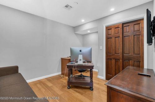 6 Diane Dr, Bricktown NJ  08724-4367 exterior