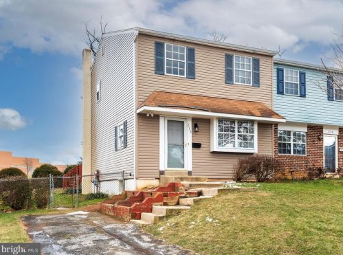 213 Karen Dr, Downingtown, PA 19335-3027