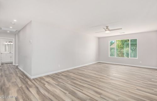 12632 50th Dr, Glendale AZ  85304-2004 exterior