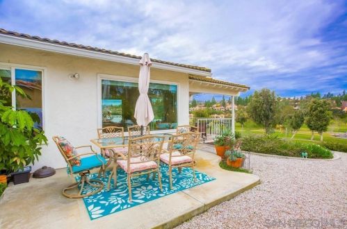 17504 Bernardo Oaks Dr, San Diego CA 92128-2109 exterior