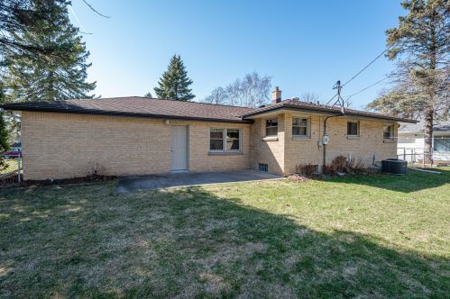 7534 53, Milwaukee WI 53223-4808 exterior