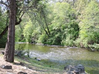 2944 Eastside Rd, Applegate, OR 97530-8944