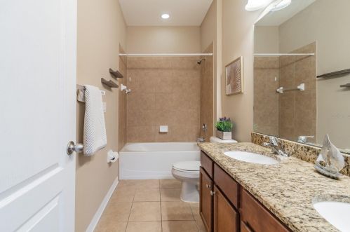 11539 Balintore Dr, Riverview FL  33579-3918 exterior