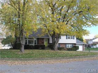 252 Iroquois St, Emmaus, PA 18049-1715