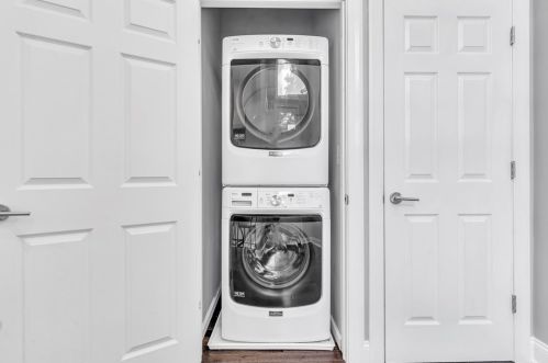 434 42nd St, Pittsburgh PA  15201-1134 exterior