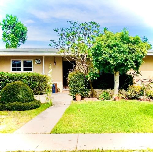 7726 Chisholm Ave, Van Nuys, CA 91406-2003