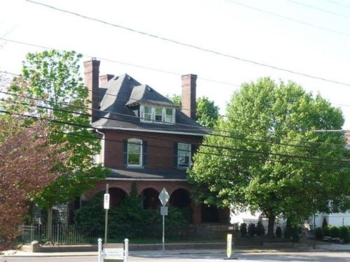 632 Blackburn Rd, Sewickley, PA 15143-1455