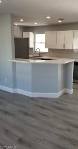 405 11 Pl, Cape Coral FL  33909-2122 exterior