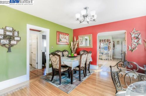 2708 Humboldt Ave, Oakland CA  94602-3635 exterior