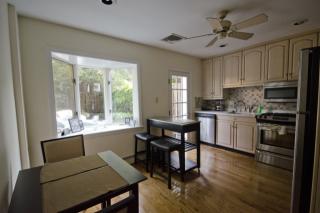 2326 Pine St, Philadelphia PA  19103-6415 exterior