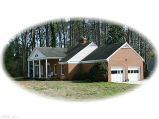 434 Lindsay Landing Ln, Yorktown, VA 23692-3334