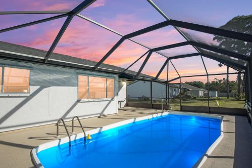 532 Whitmore Dr, Fort Pierce, FL 34984-4560