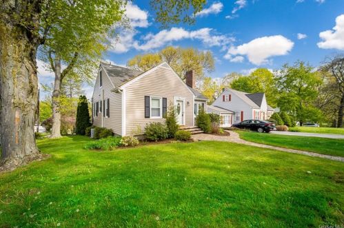 17 Mailler Ave, Cornwall, NY 12518-1367