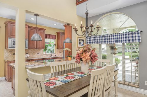 435 Fairway Lndg, Fort Pierce FL  34986-2166 exterior