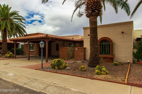 62 Los Olmos, Green Valley, AZ 85614-2610