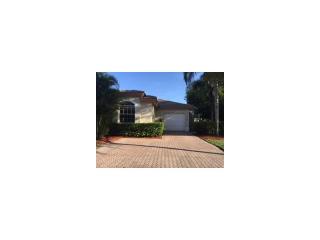 9938 30th St, Miami, FL 33172-1083