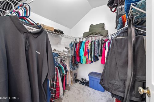 52 Tuscarora Ave, Beaufort SC 29907-1107 exterior