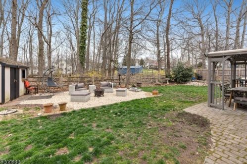 7 Glenwood Rd, Fanwood NJ  07023-1424 exterior