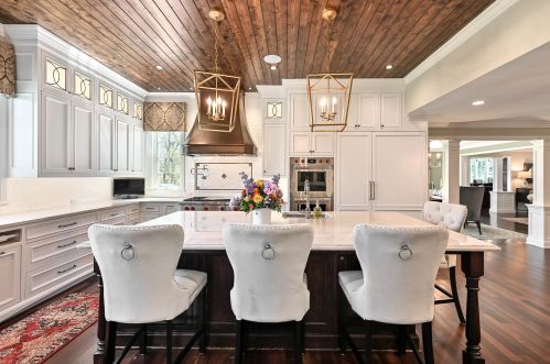 10248 Range Line Rd, Thiensville, WI 53092-5437