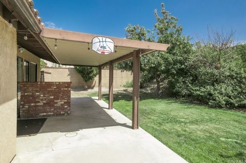 25559 Nicks Ave, Loma Linda CA  92354-3712 exterior