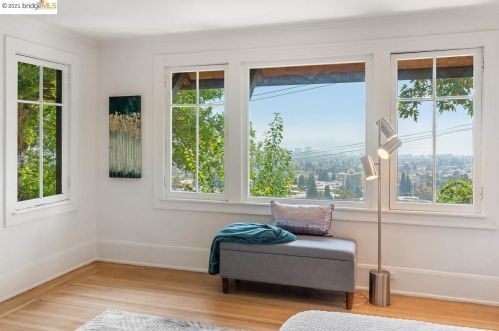 66 Panoramic Way, Berkeley CA 94704-2540 exterior