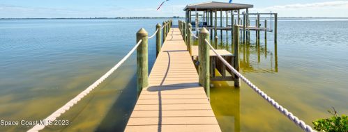 2442 Newfound Harbor Dr, Merritt Island FL  32952-2870 exterior
